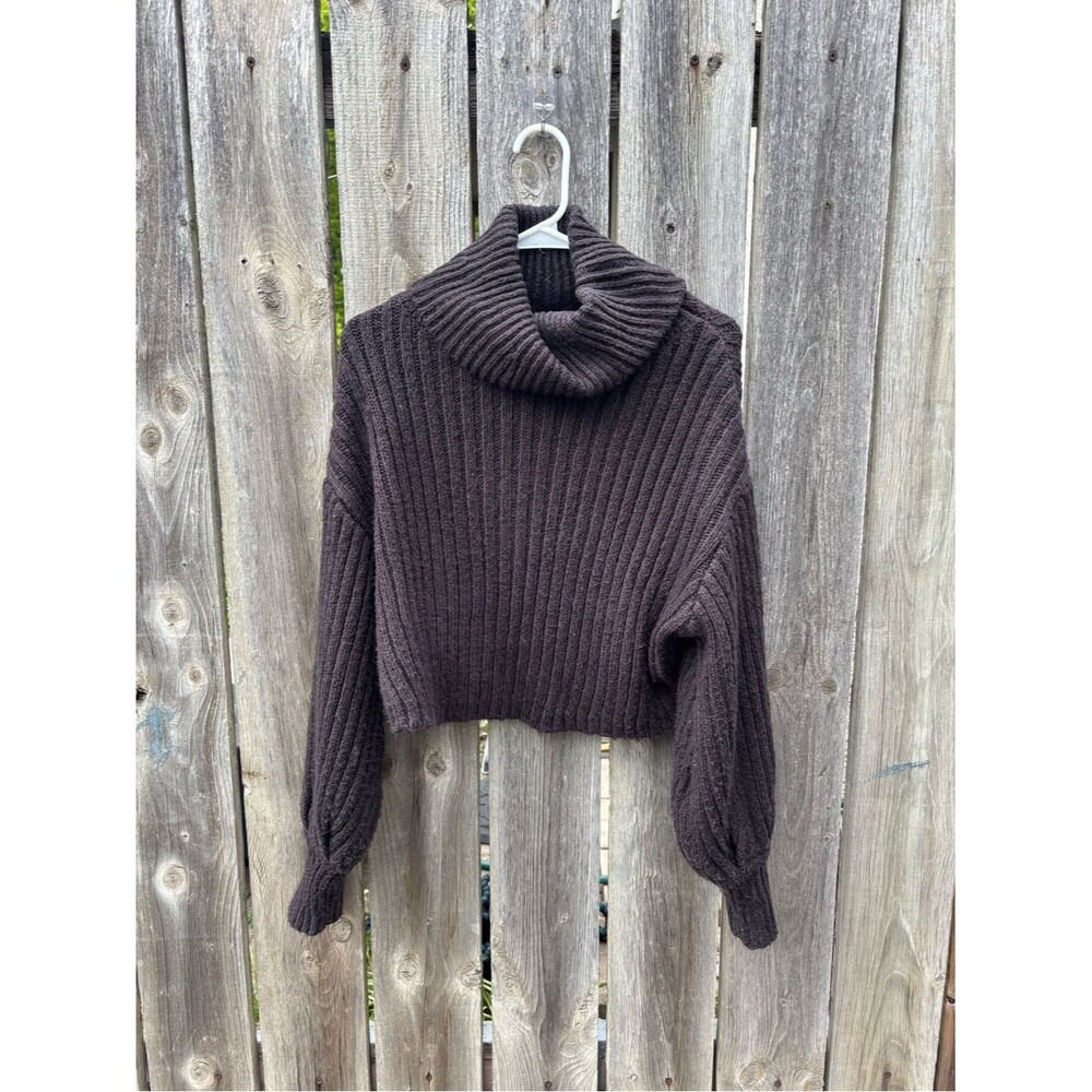 Urban Outfitters Charcoal Cropped Ribbed Turtleneck Sweater